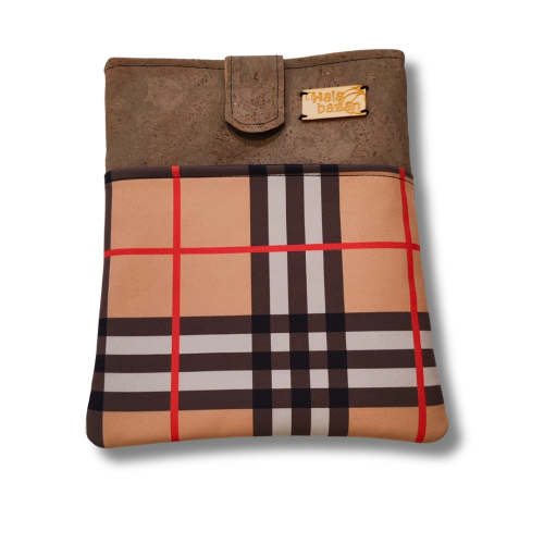 Funda libro Hitz Burberry